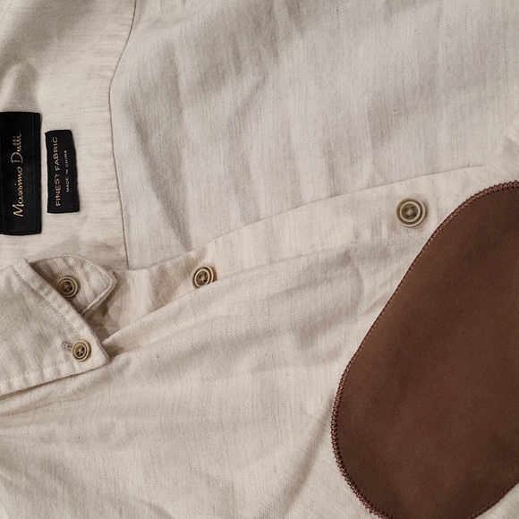 Men's shirts - Picture 3 of 3